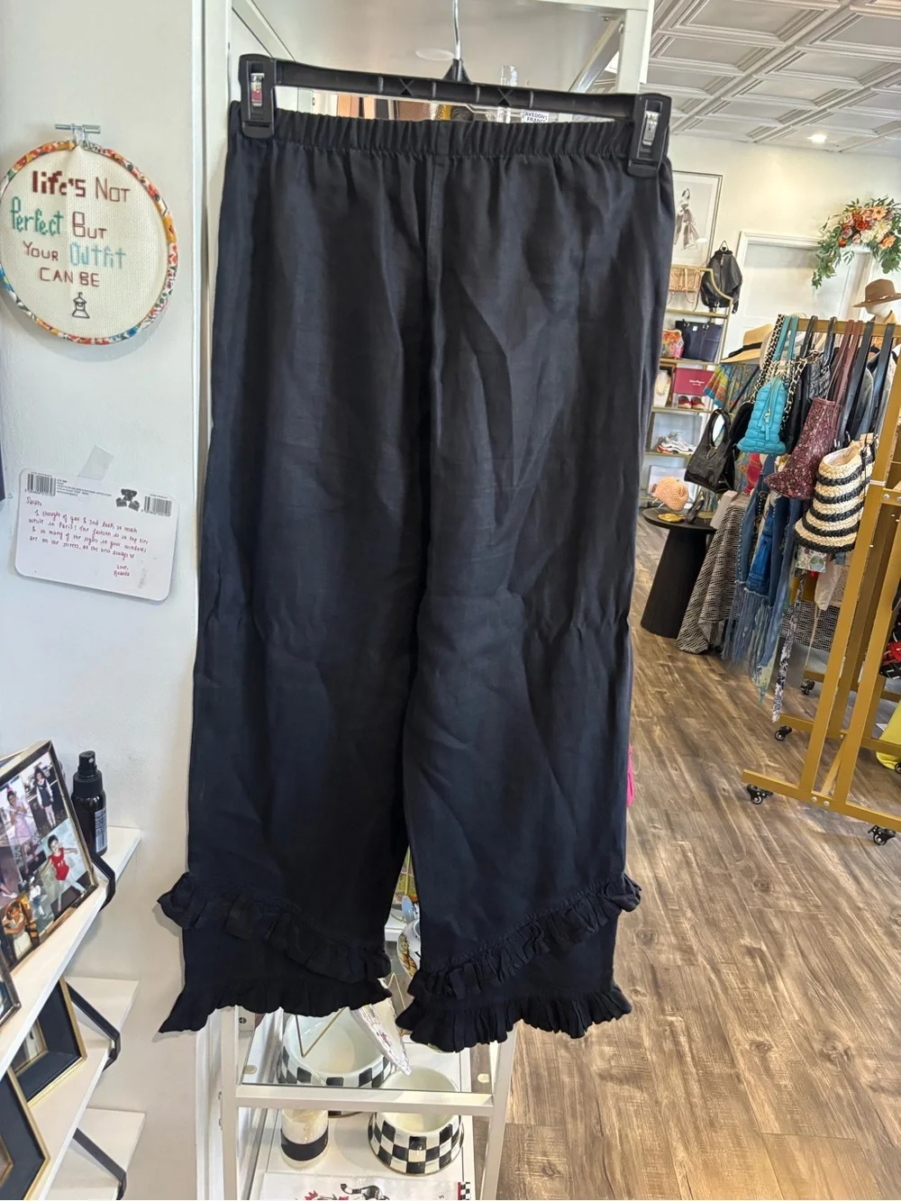 Bodil black wide